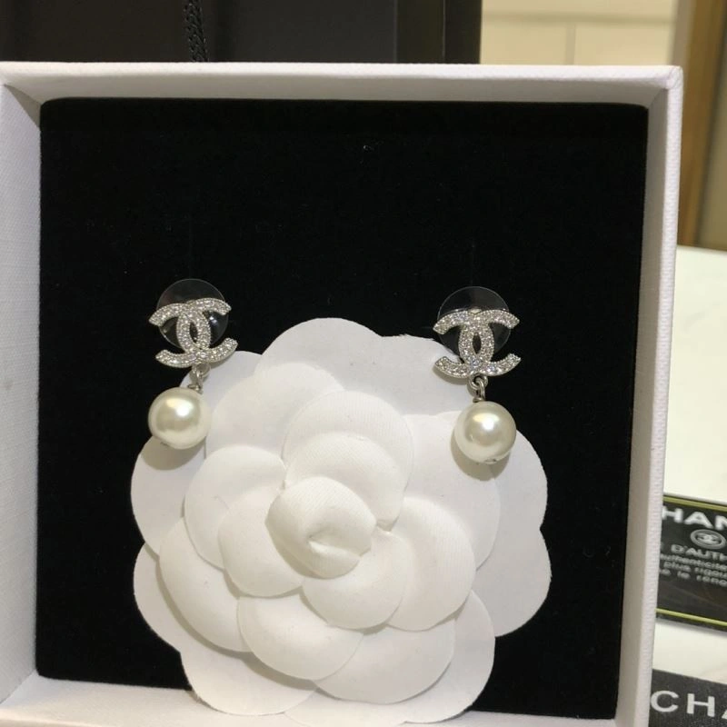 Chanel Earrings EasyMatch 231315