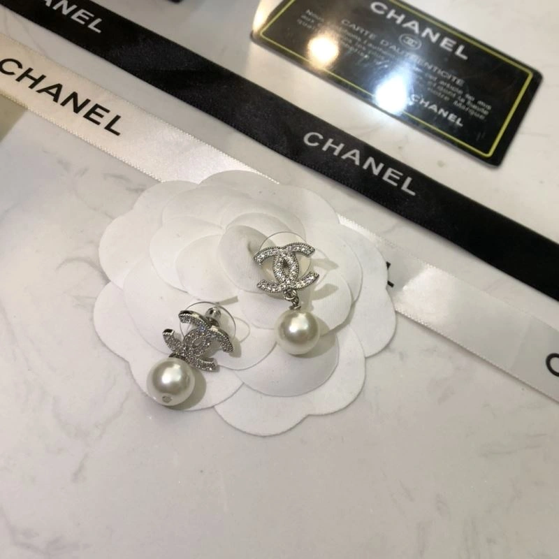Chanel Earrings EasyMatch 231315