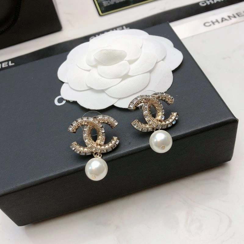 SunProtective Chanel Earrings 231320