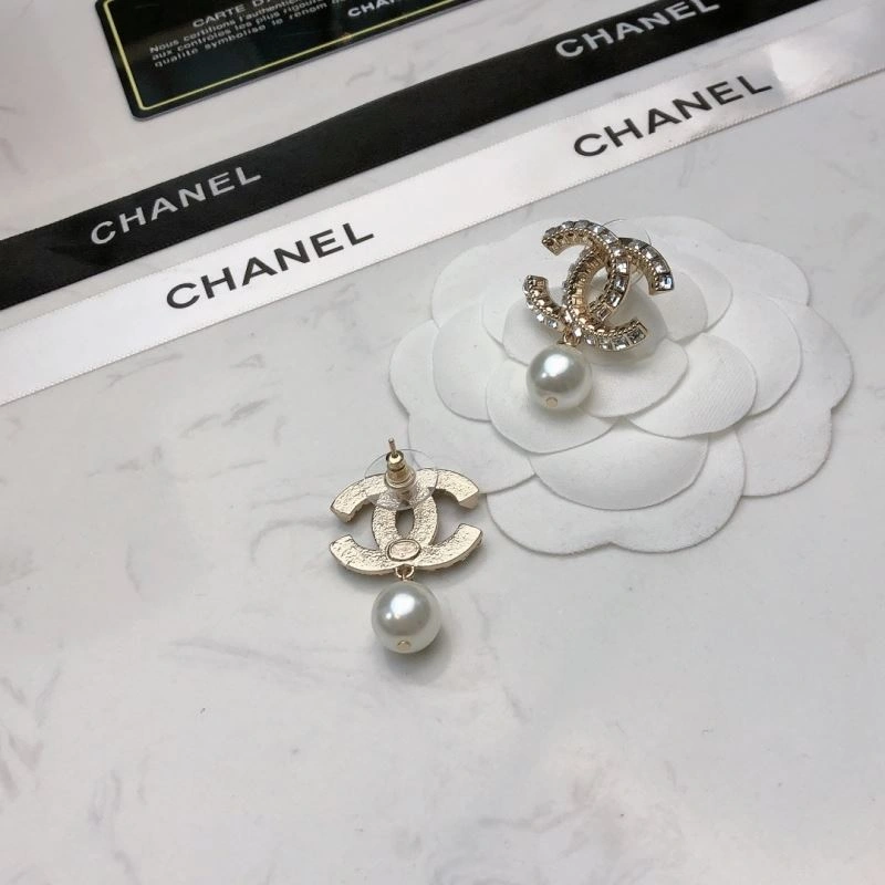 SunProtective Chanel Earrings 231320