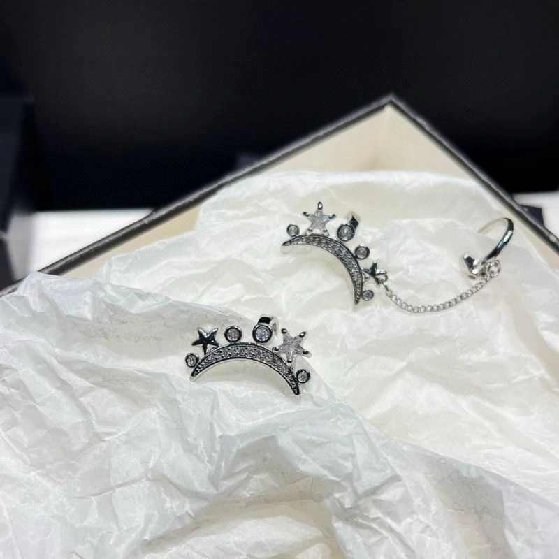 Chanel Earrings SmoothTexture 231307