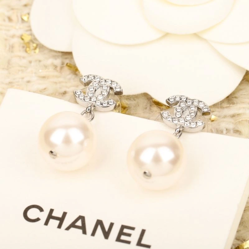 Chanel Earrings Stretchable 231344