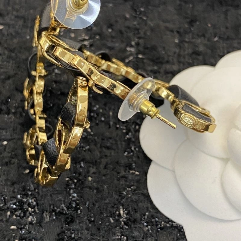 ZeroBulk Chanel Earrings 231296