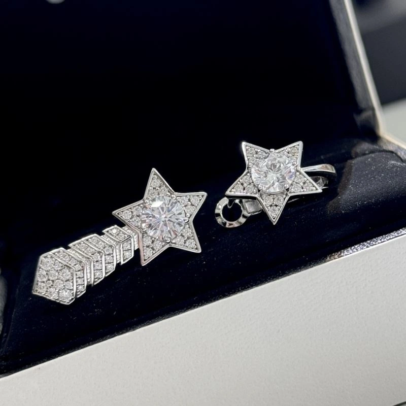 Reliable Chanel Earrings 231292