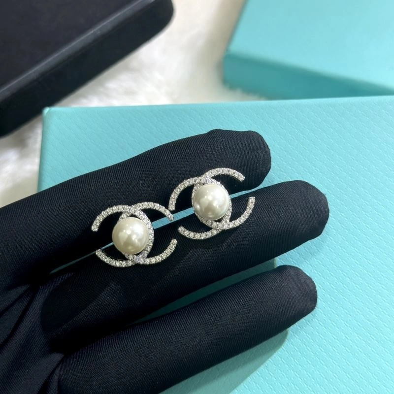 Chanel Earrings SmartChoice 231475