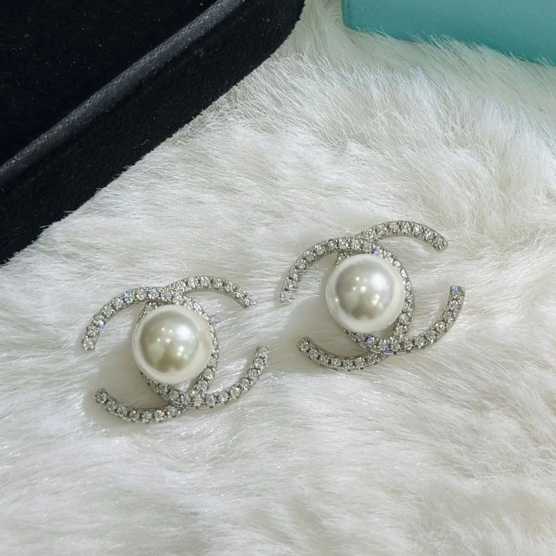 Chanel Earrings SmartChoice 231475