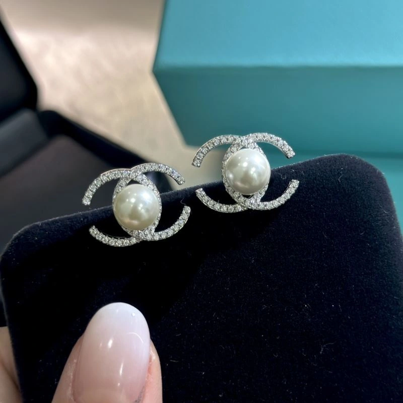 Chanel Earrings SmartChoice 231475