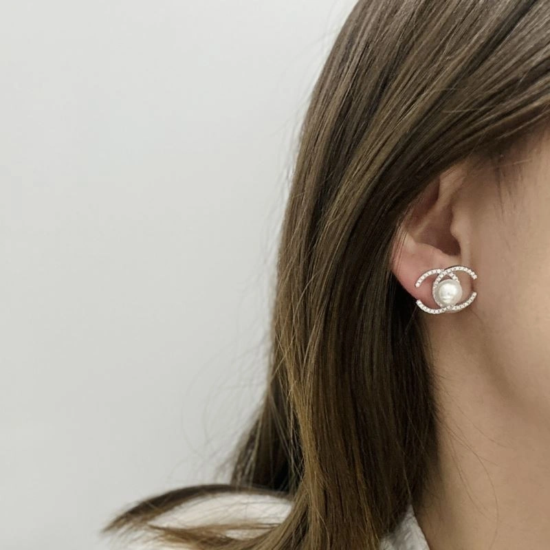 Chanel Earrings SmartChoice 231475