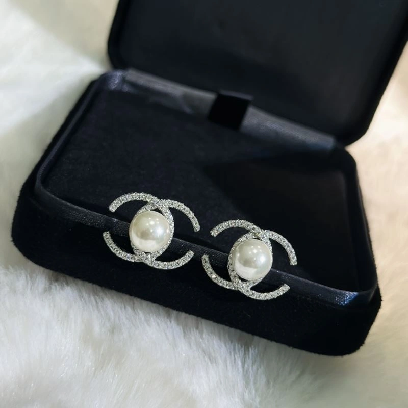 Chanel Earrings SmartChoice 231475