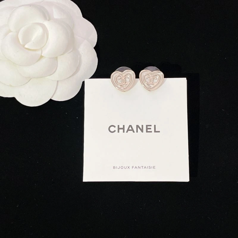 Chanel Earrings Trendsetting 231330