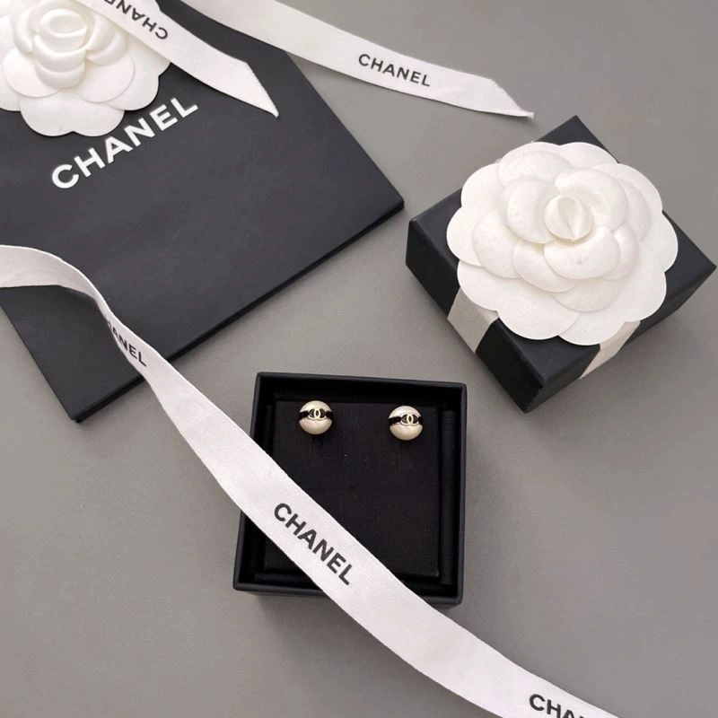 Chanel Earrings WellDesigned 231358