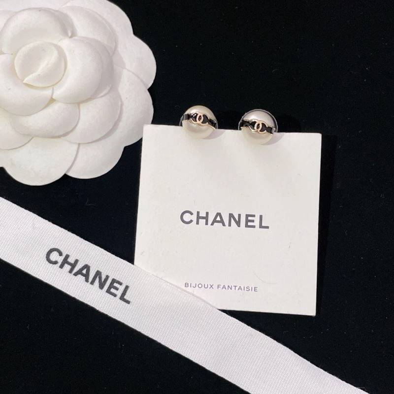 Chanel Earrings WellDesigned 231358