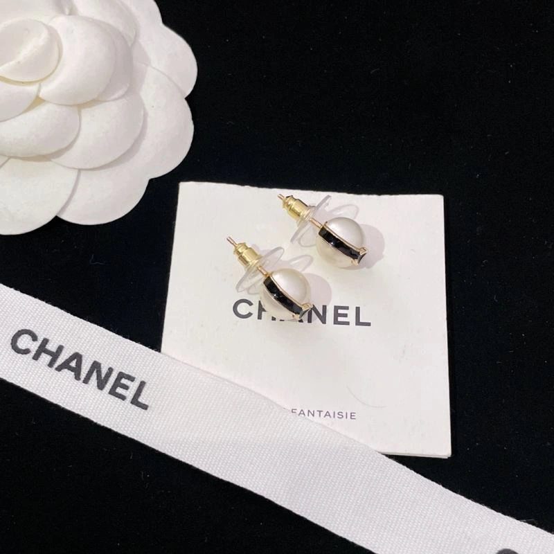 Chanel Earrings WellDesigned 231358