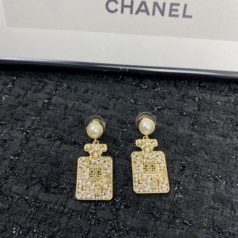Reliable Chanel Earrings 231325