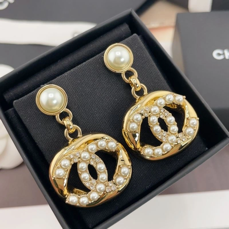 Attractive Chanel Earrings 231350