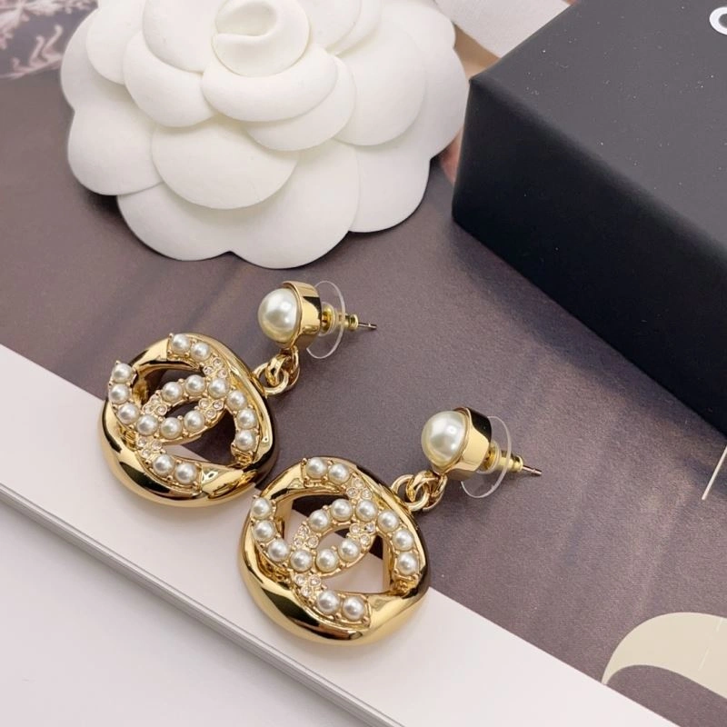 Attractive Chanel Earrings 231350