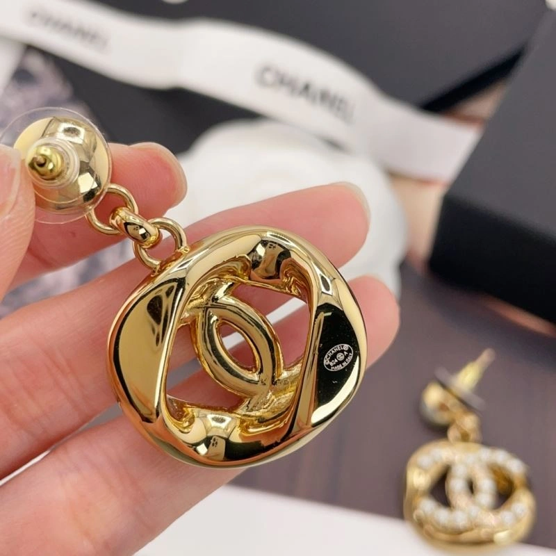 Attractive Chanel Earrings 231350