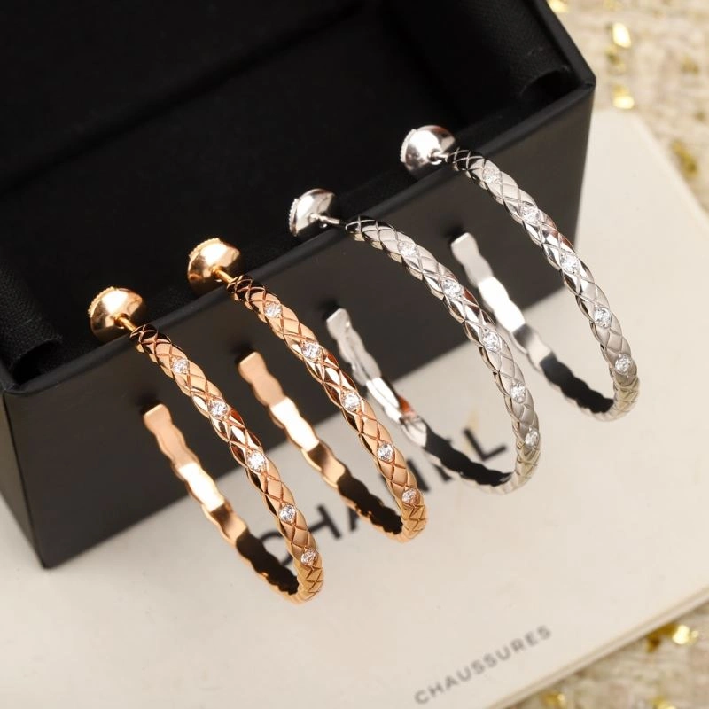 Modern Chanel Earrings 231275