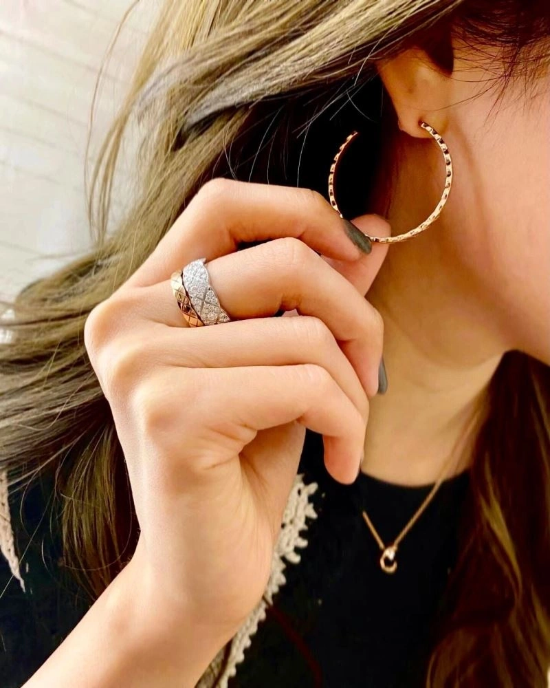 Modern Chanel Earrings 231275