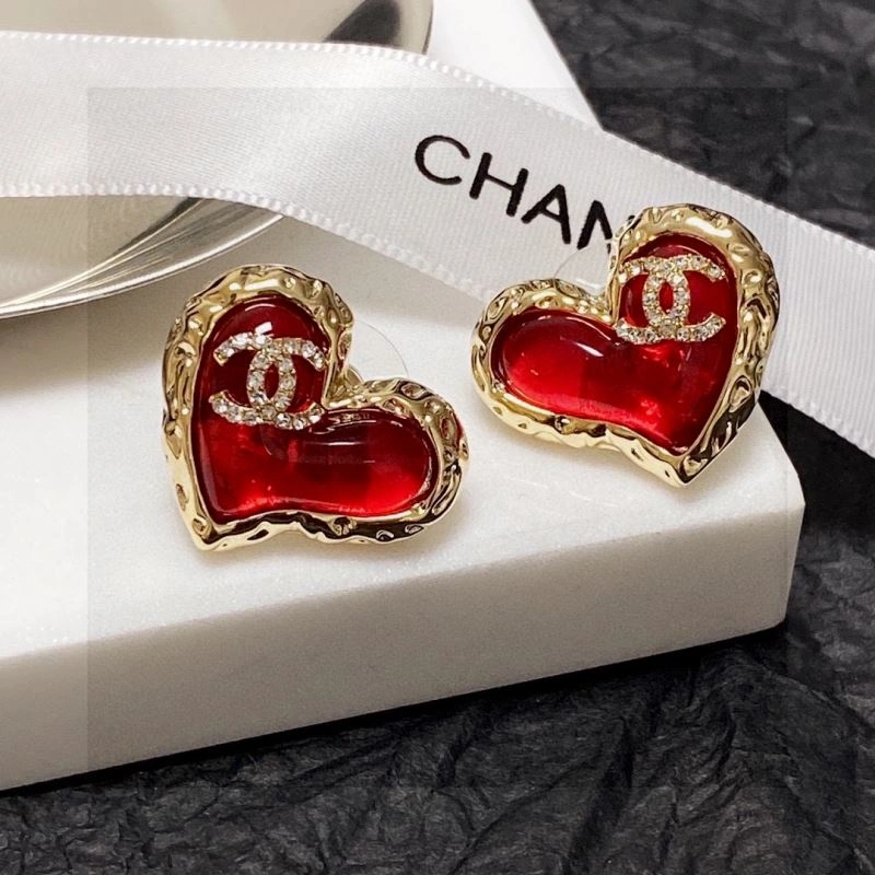 Chanel Earrings Effortless 231313