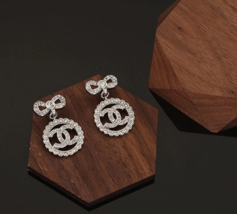 Chanel Earrings Chic 231309