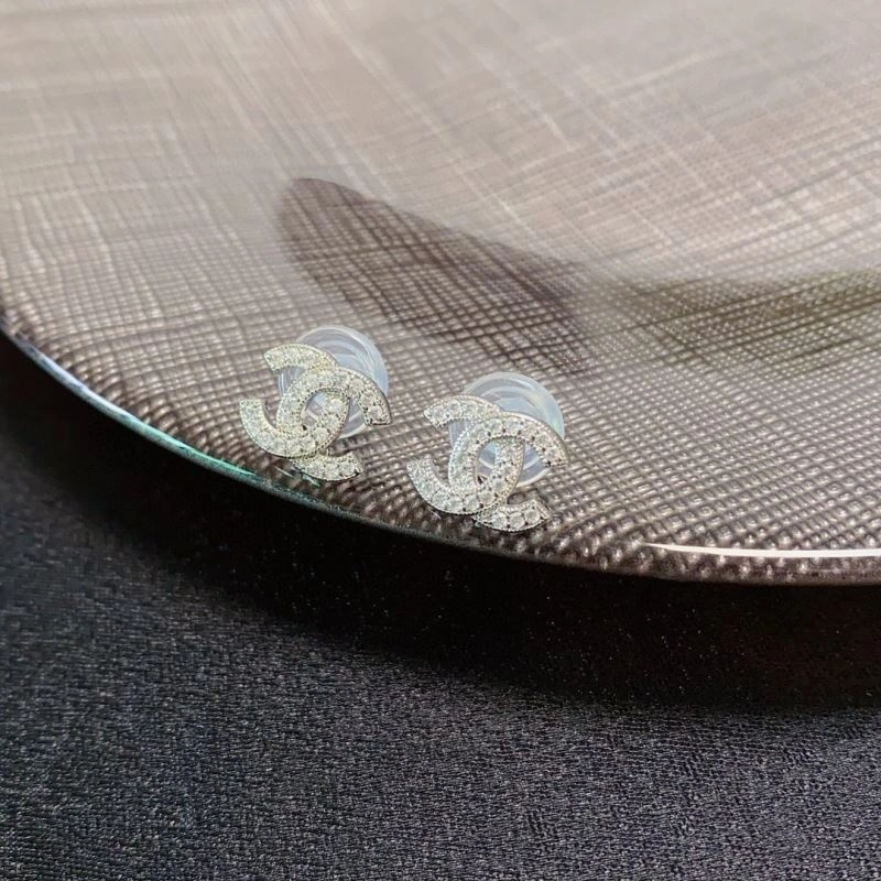 Chanel Earrings Elegant 231370