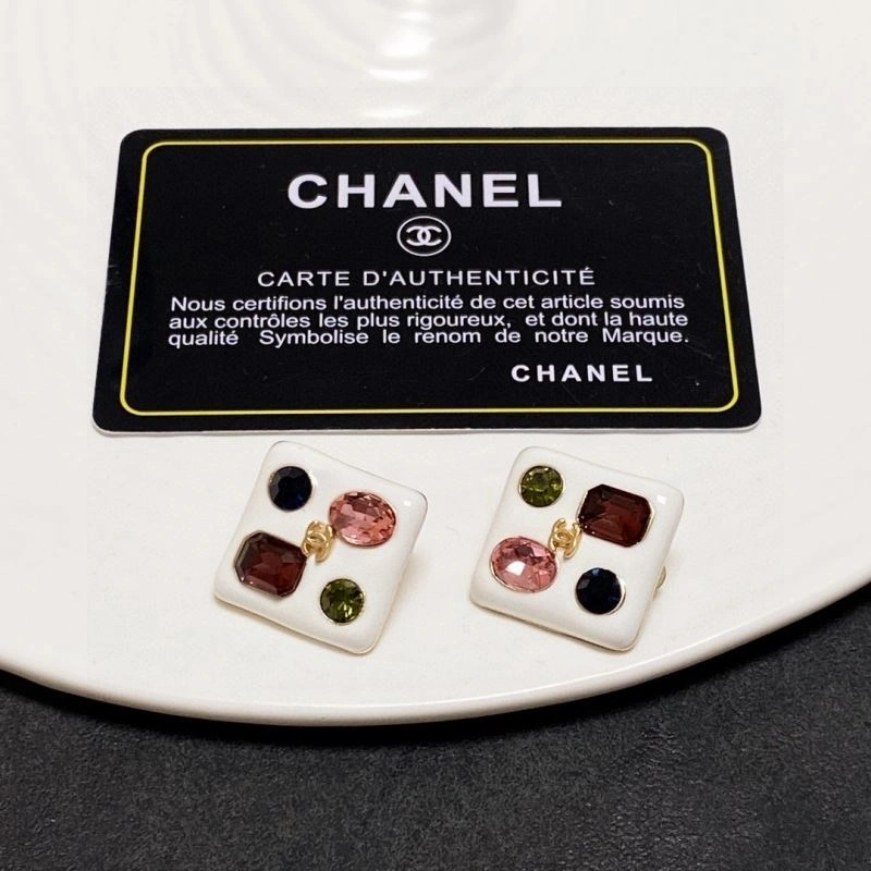 Chanel Earrings Efficient 231257