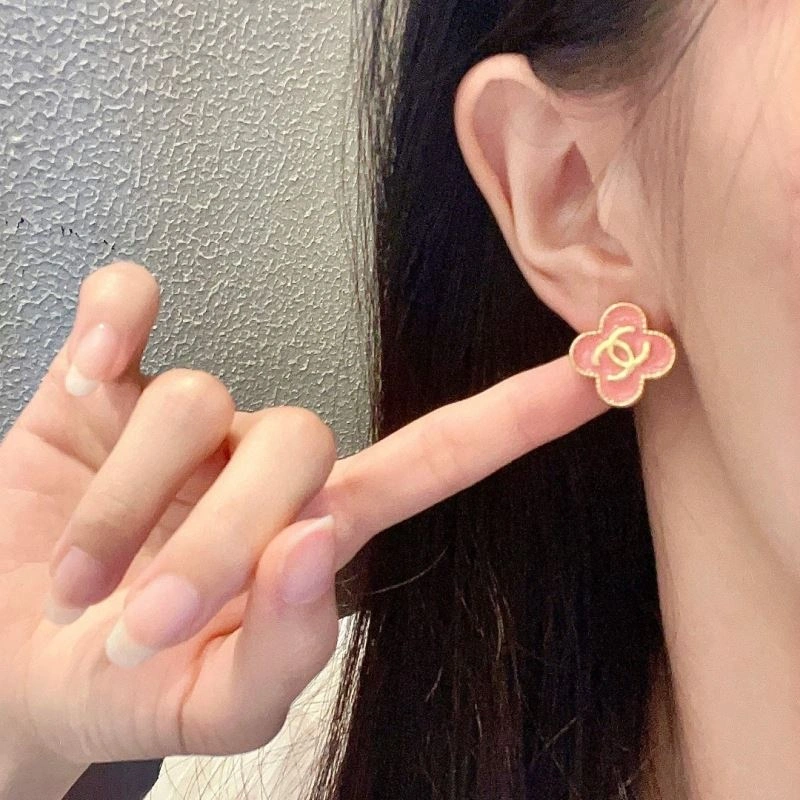 Chanel Earrings Sophisticated 231282