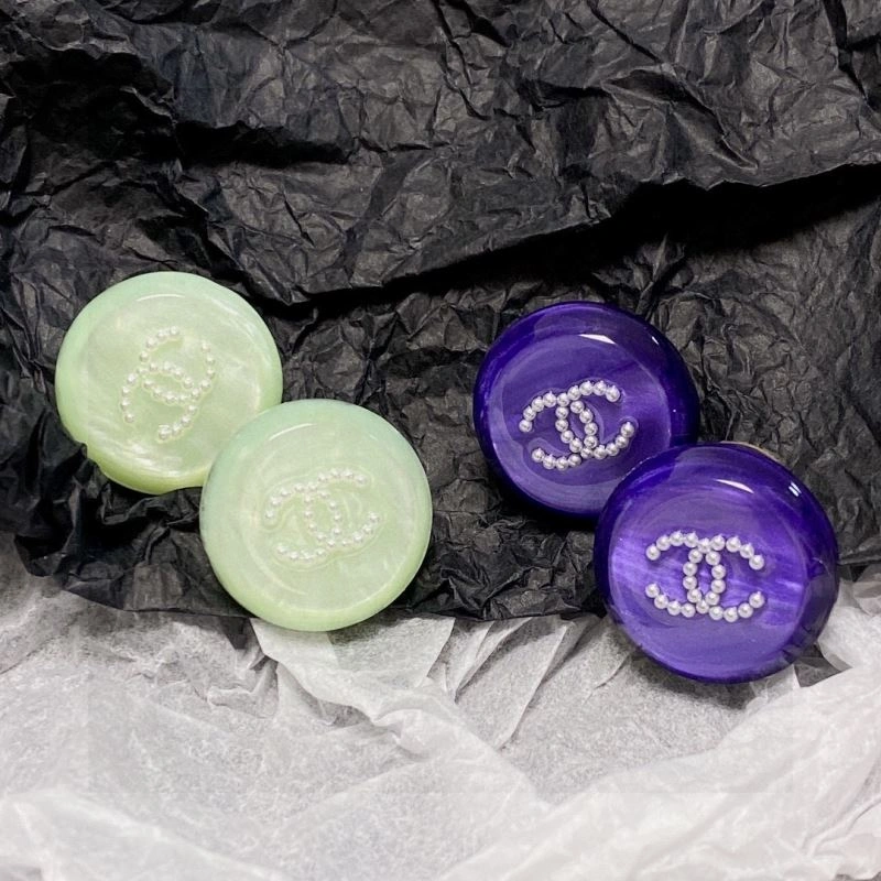 Chanel Earrings Sporty 231236