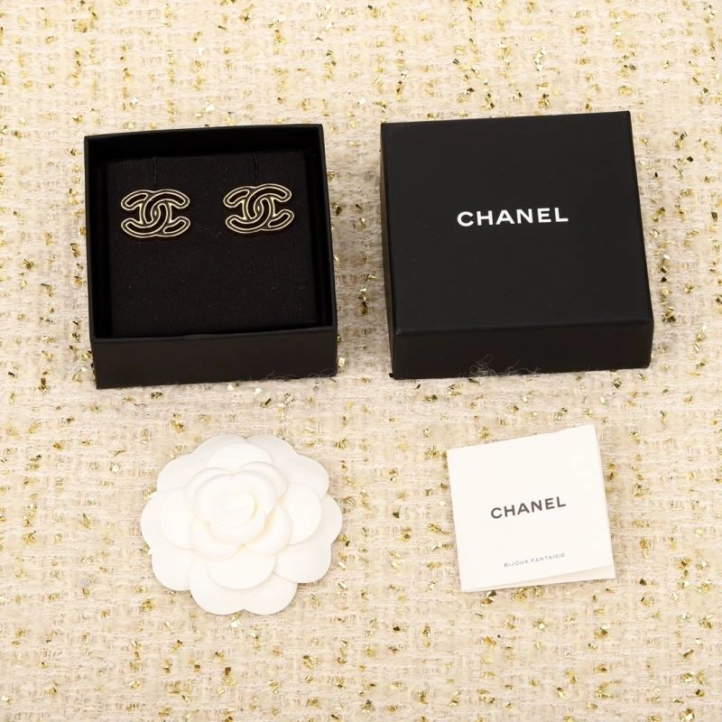 Durable Chanel Earrings 231252
