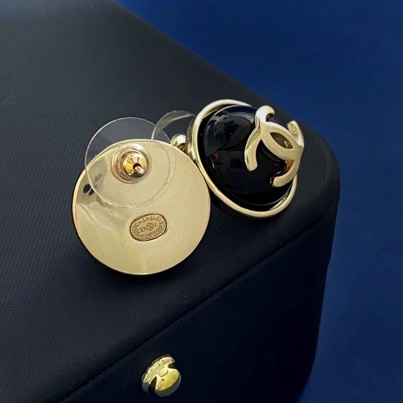 Chanel Earrings Vibrant 231269