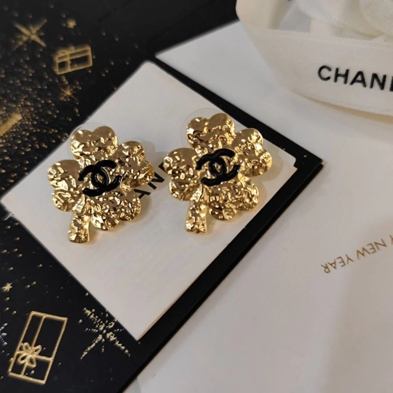 Chanel Earrings Supportive 231256