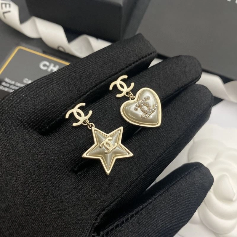 Chanel Earrings TechFriendly 231339