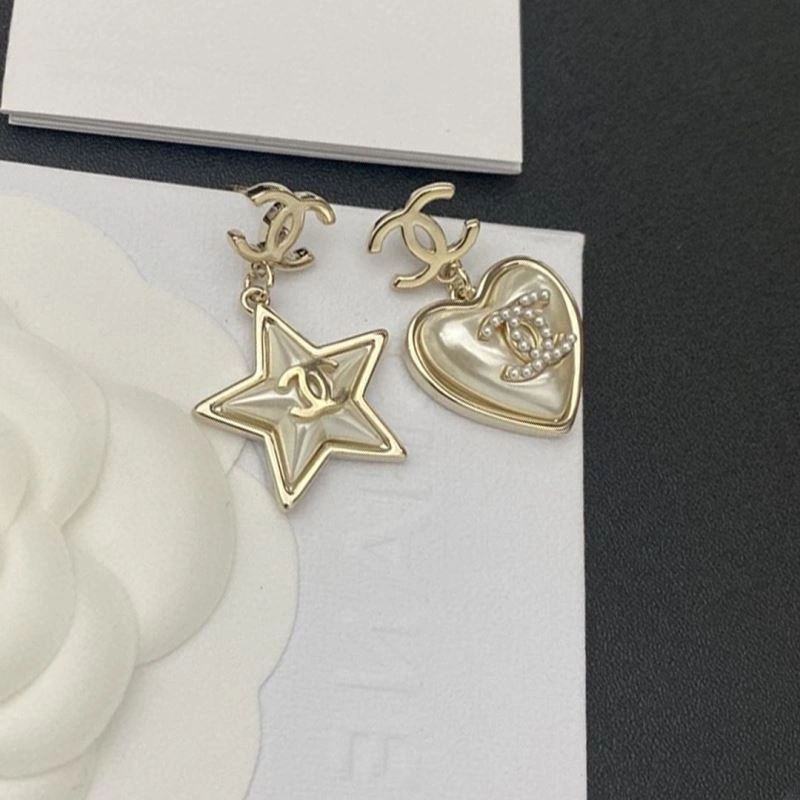 Chanel Earrings TechFriendly 231339