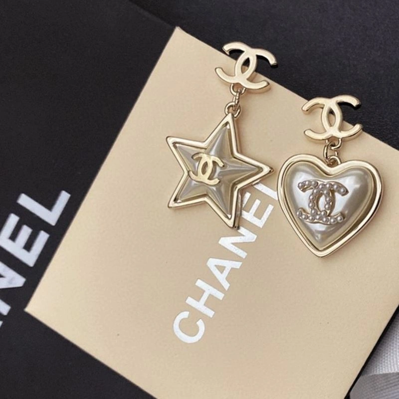 Chanel Earrings TechFriendly 231339