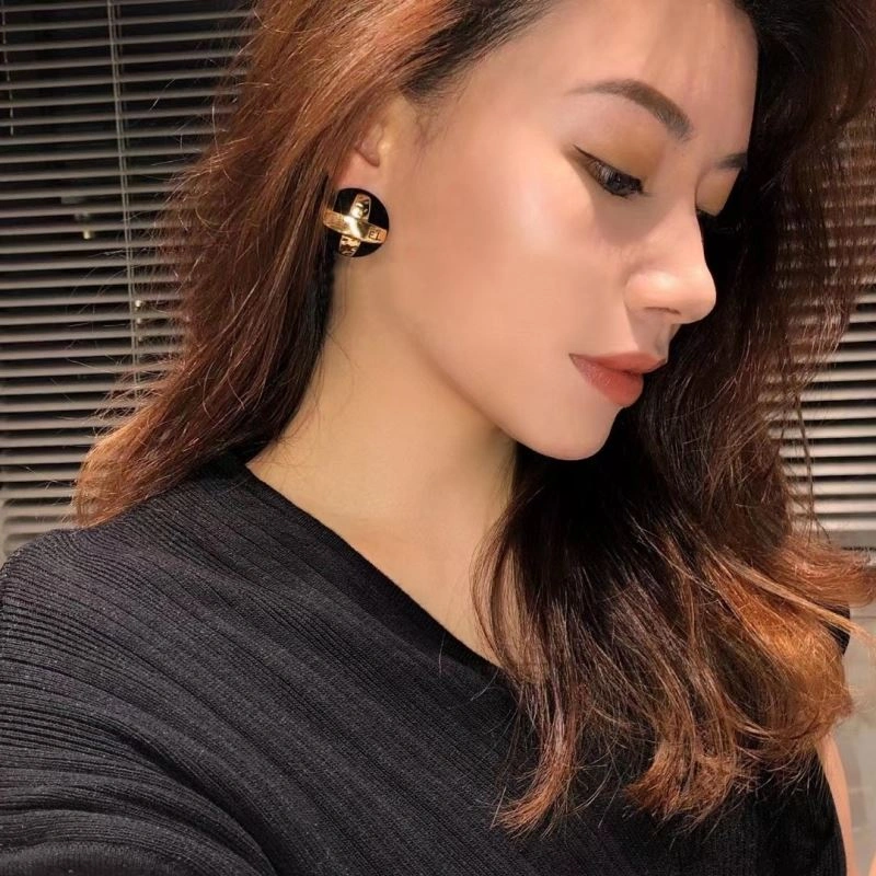 Chanel Earrings Practical 231238