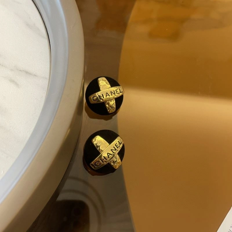 Chanel Earrings Practical 231238