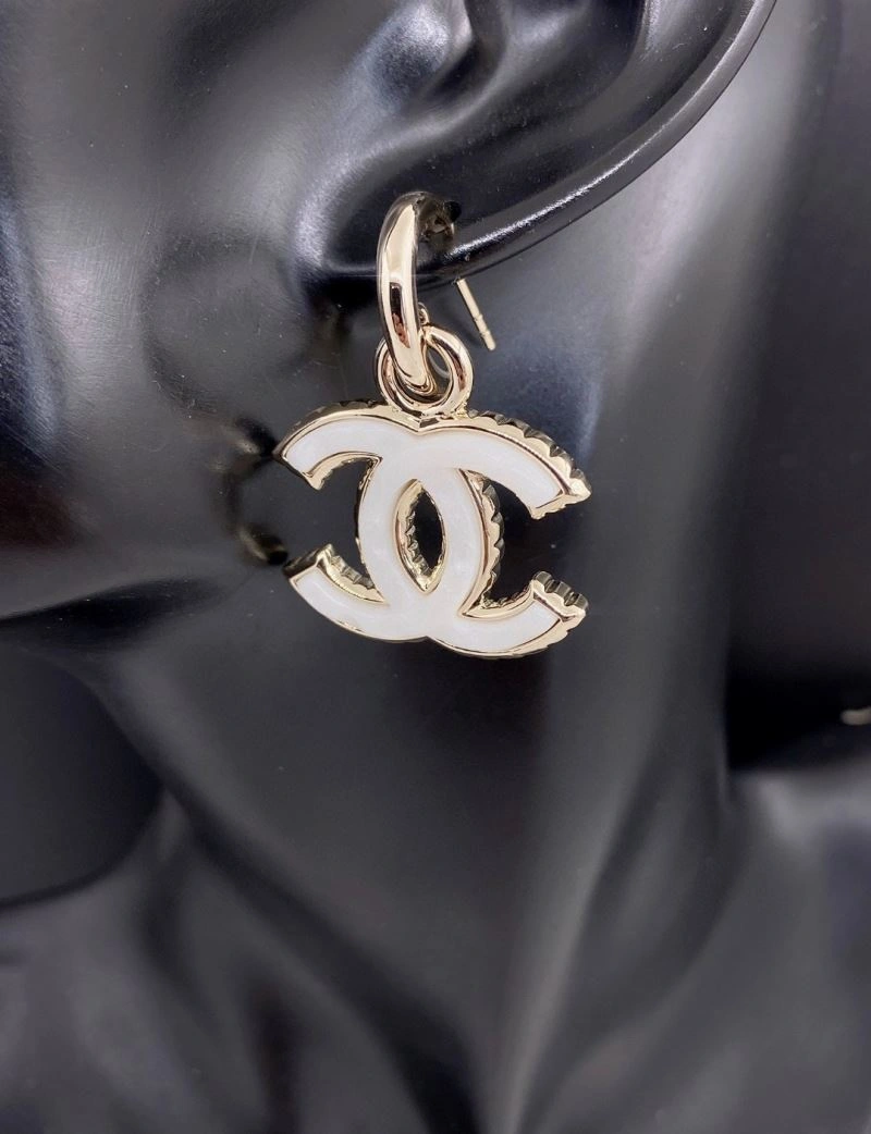 Chanel Earrings EyeCatching 231221