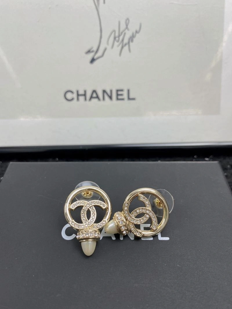 TravelReady Chanel Earrings 231226