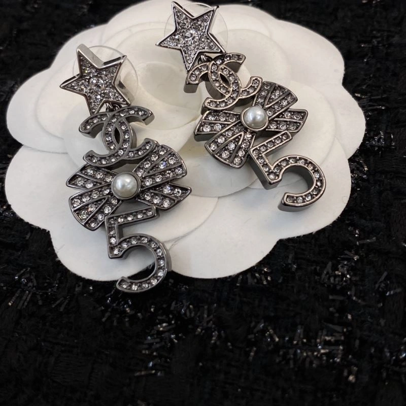 MoistureWicking Chanel Earrings 231249