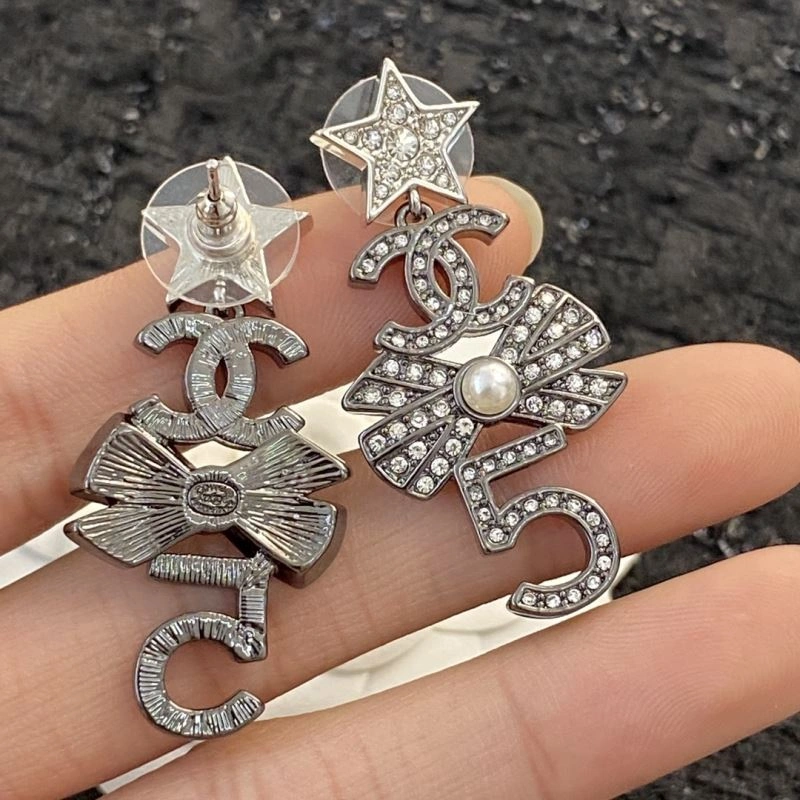 MoistureWicking Chanel Earrings 231249