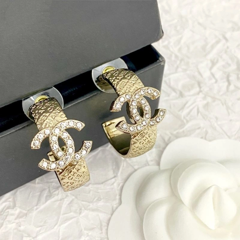 Chanel Earrings Functional 231261