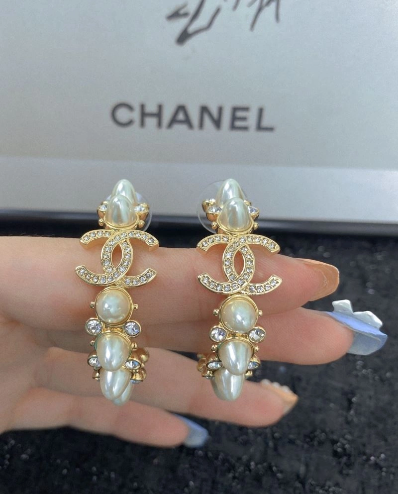 Chanel Earrings Resilient 231189