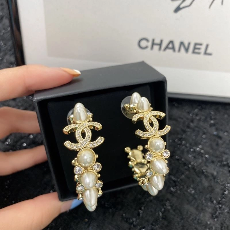 Chanel Earrings Resilient 231189