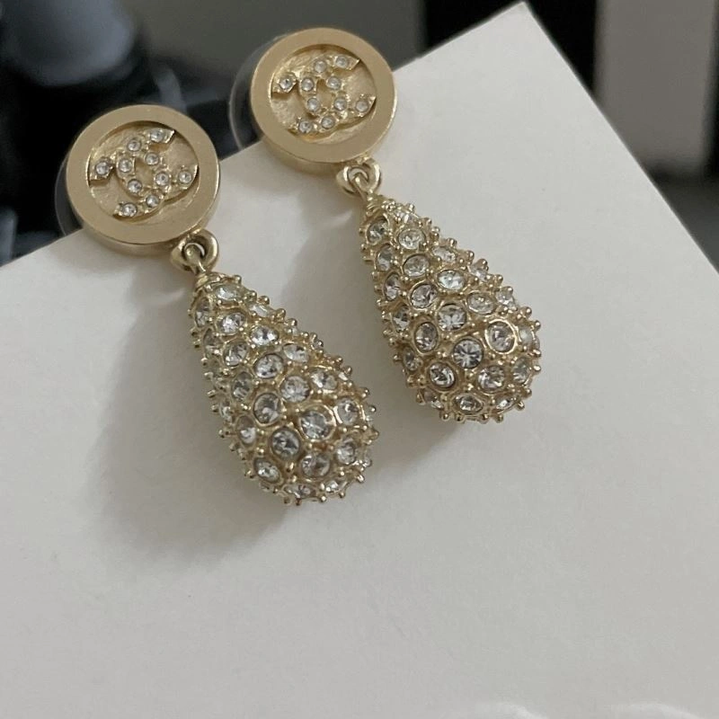 MultiPurpose Chanel Earrings 231193