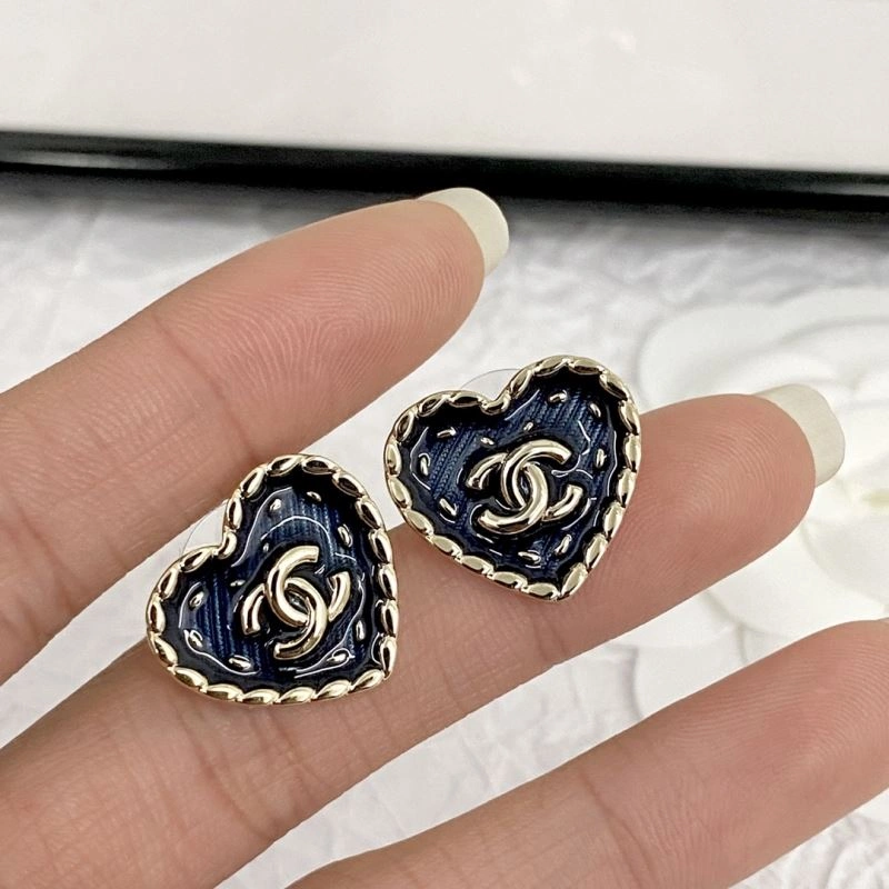 Chanel Earrings Functional 231219