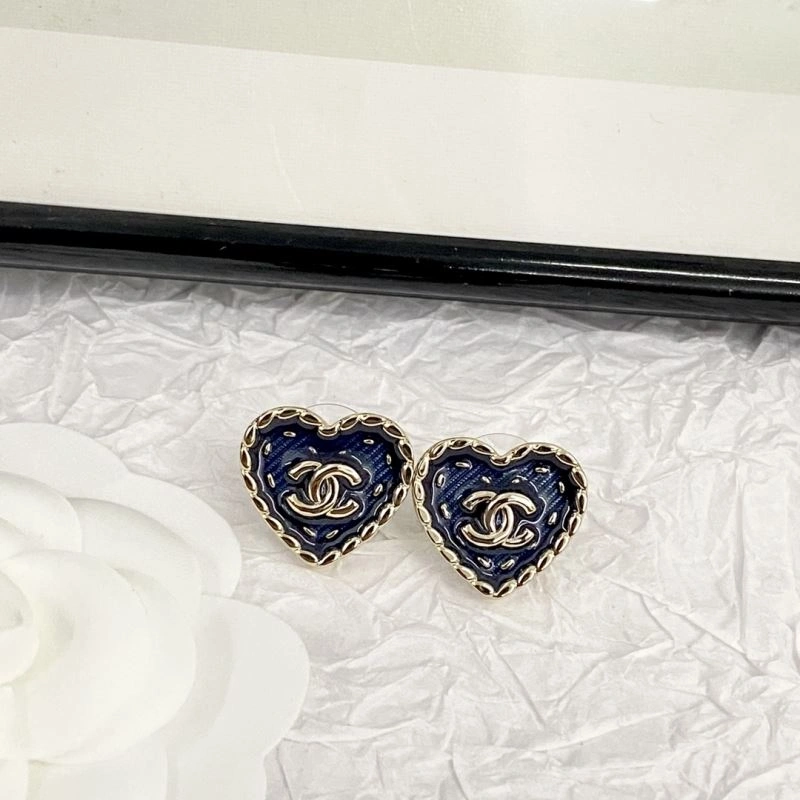 Chanel Earrings Functional 231219