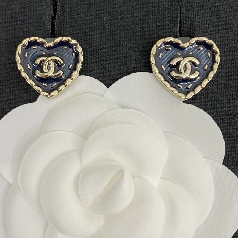 Chanel Earrings Functional 231219
