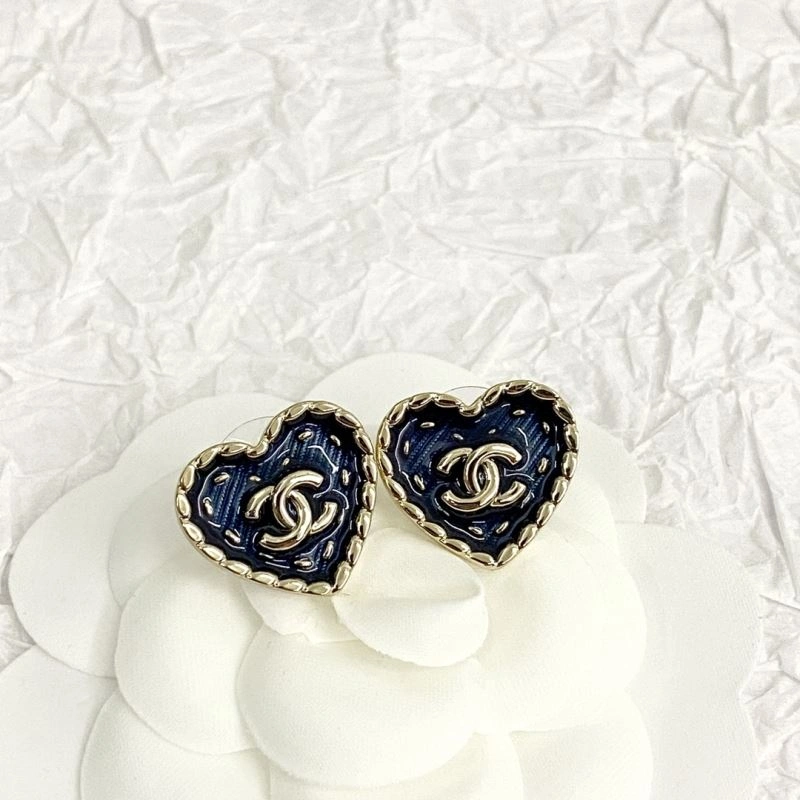 Chanel Earrings Functional 231219