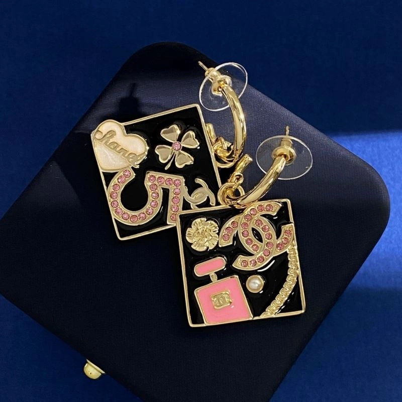 HighPerformance Chanel Earrings 231183